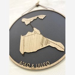 Ask &amp; Lille bykort i tr