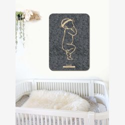 Fdselstavle i tr og akustikfilt - SLEEPY med blomsterkrans