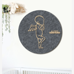 PR�MATUR engel - �60cm F�dselstavle i tr� og akustikfilt
