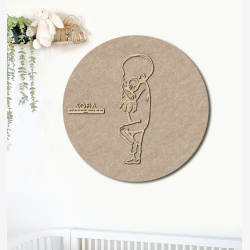 PR�MATUR med sprutte - �60cm F�dselstavle i tr� og akustikfilt