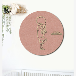 PR�MATUR med sprutte - �60cm F�dselstavle i tr� og akustikfilt