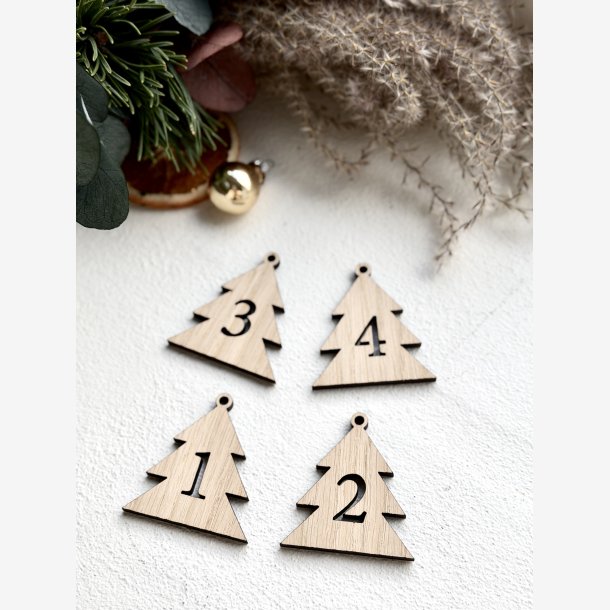 Adventstal juletr�er