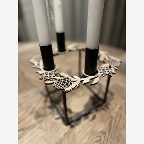 MKay Arts julekrans til Kubus 4