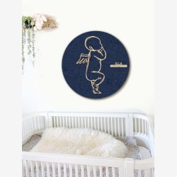 Fdselstavle i tr og akustikfilt - ENGLEBABY