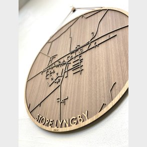 Store Lyngby bykort i tr