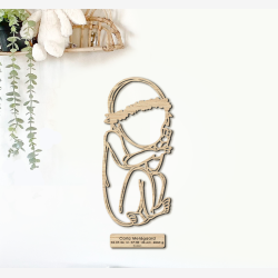 F�dselstavle i tr� - CUDDLE med blomsterkrans
